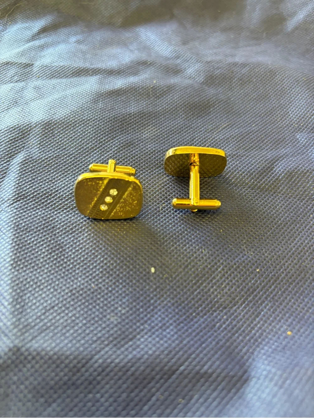 $Price Drop - 8 pairs of Cufflinks with various styles and sizing. Make an offer